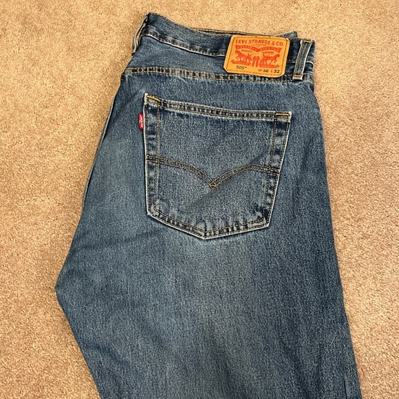 Men's Levi 505 jeans - Picture 2 of 4